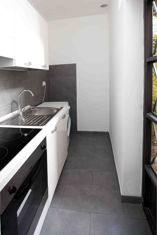 Colosseo Accomodation Apartment Рим Стая снимка