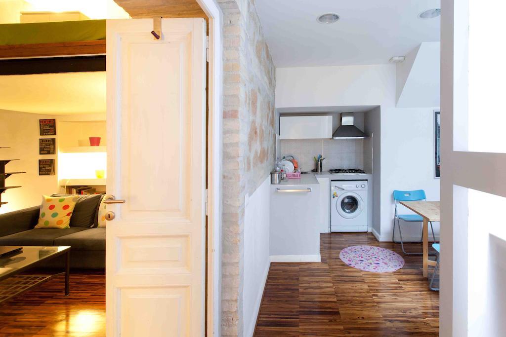Colosseo Accomodation Apartment Рим Стая снимка
