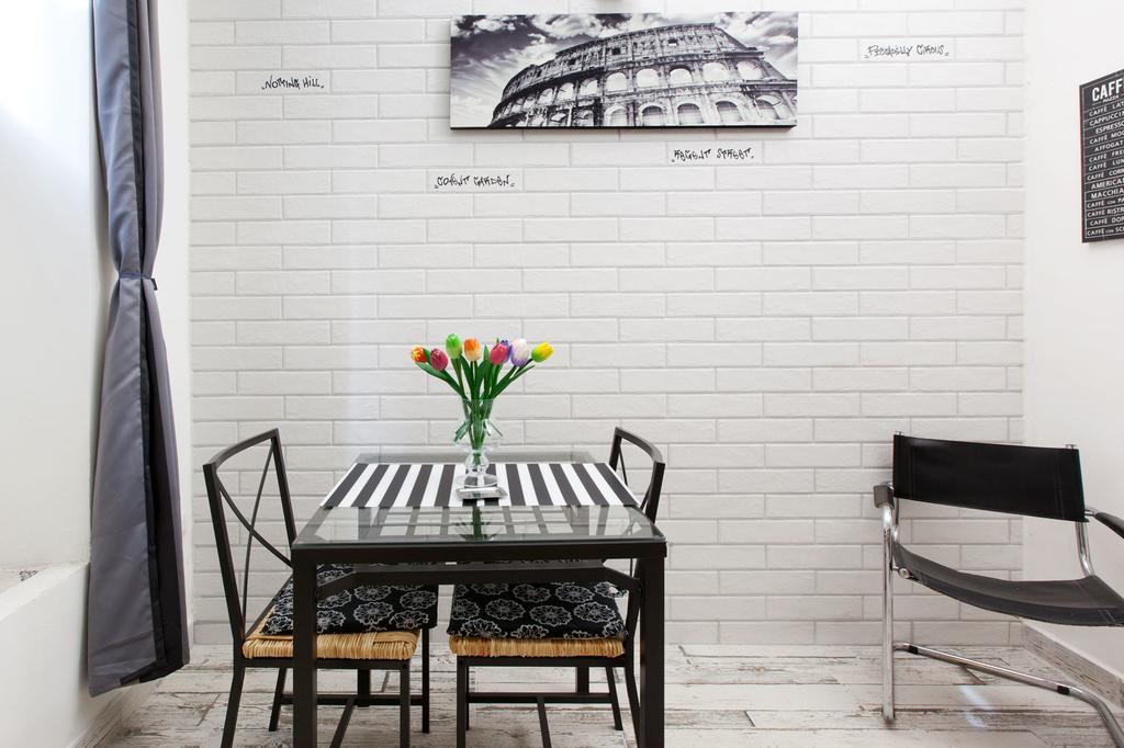 Colosseo Accomodation Apartment Рим Екстериор снимка